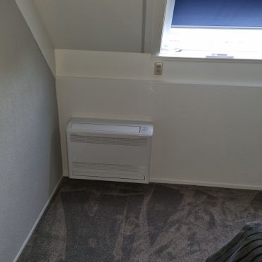 Verduurzaming woning (bouwjaar 1999) compleet gas loos: opwekking lucht-water warmtepomp voor vloerverwarming en warmtapwater en aanvullende verwarming/- koeling met airconditioning